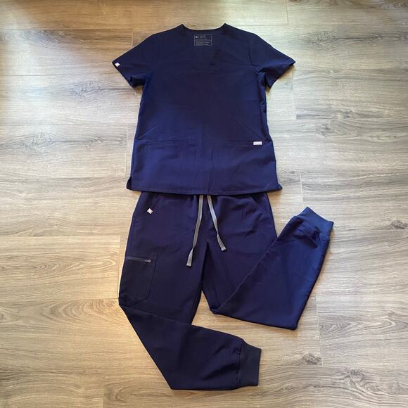 FIGS Women's size Small Petite Navy Blue Casma Top Zamora Pants Scrub Set - Picture 1 of 8